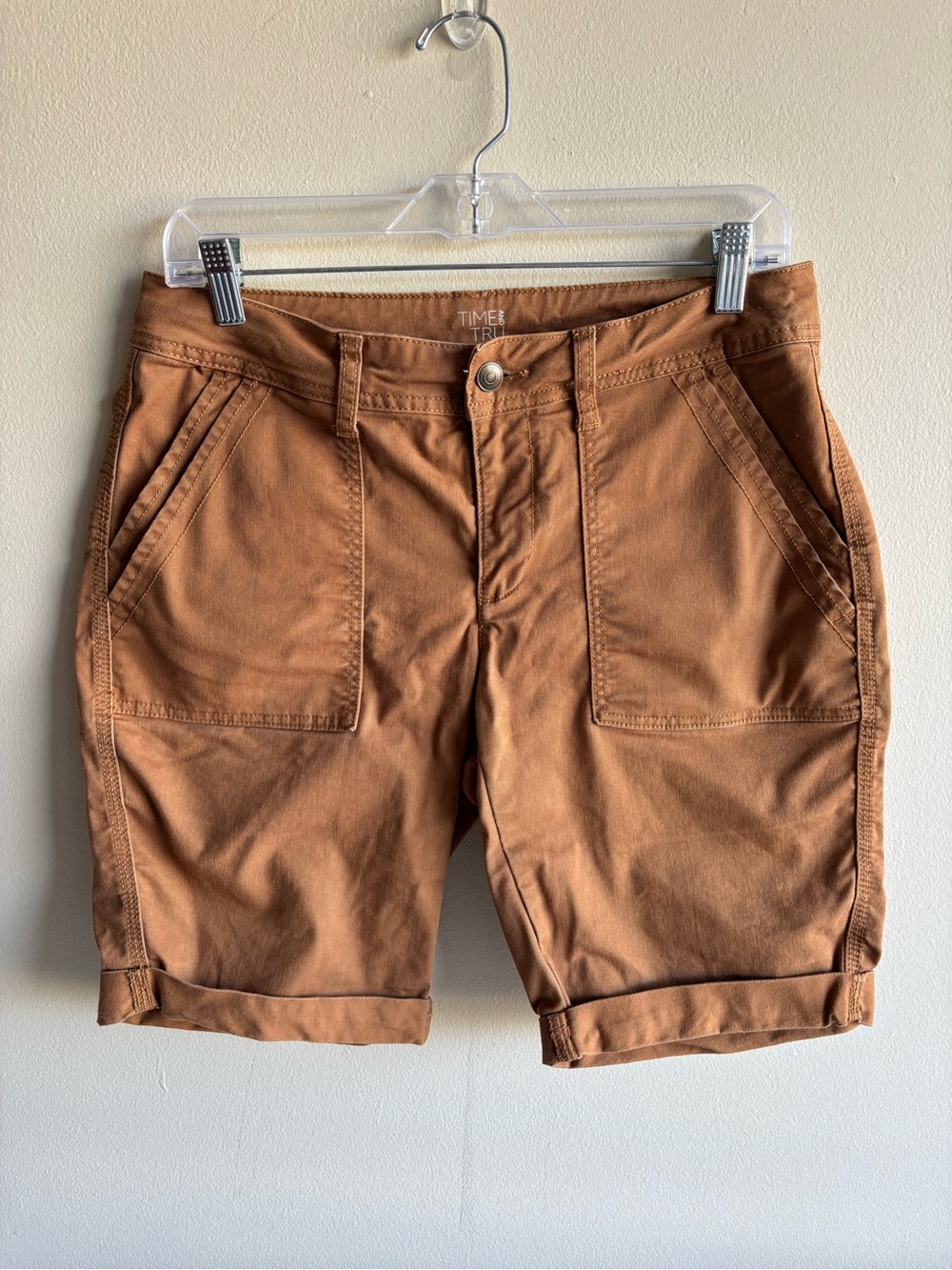 Time and Tru Brown Bermuda Shorts Women’s Size 6